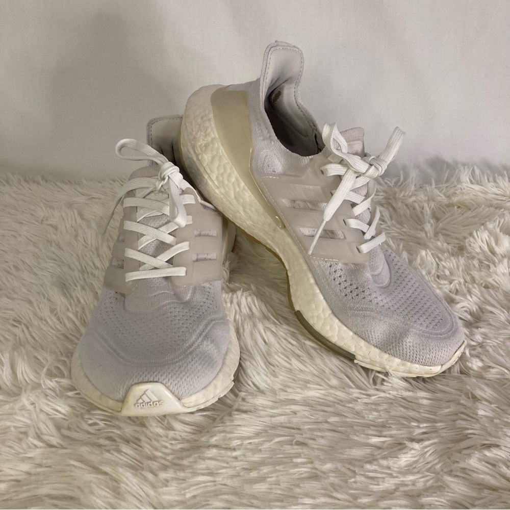 Adidas Ultraboost 21 Running Shoe White on White Womens Size 6